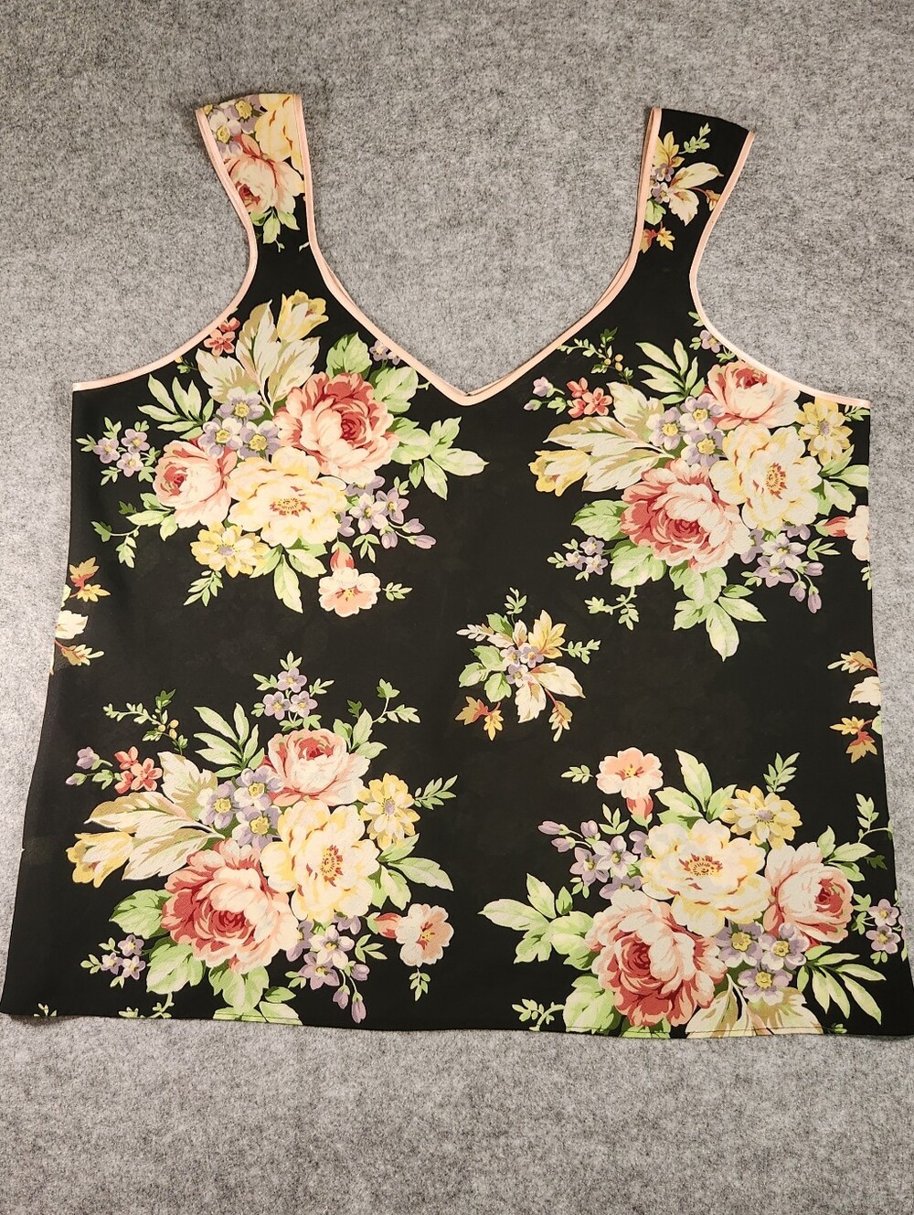 Oscar de la Renta Vintage Black Floral Camisole with Pastel Blooms Size Xlarge